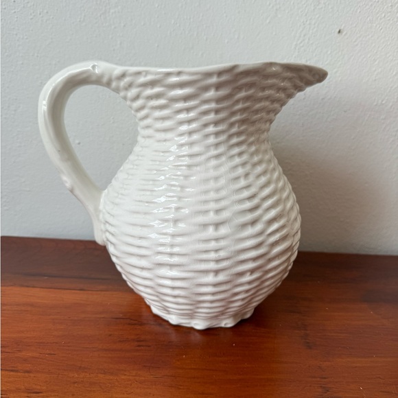 Vintage Italian ceramic trompe l'oeil lemon wicker pitcher - Picture 4 of 11